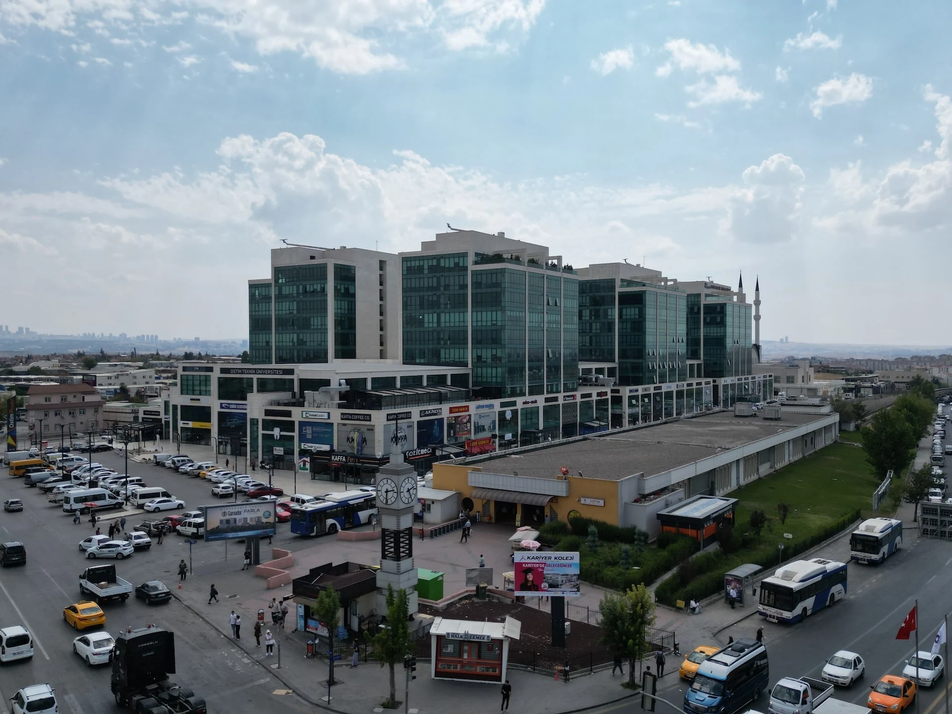 Ostim Prestij ile Ostim kent dokusunun birlikte görüldüğü gerçek çevre fotoğrafı